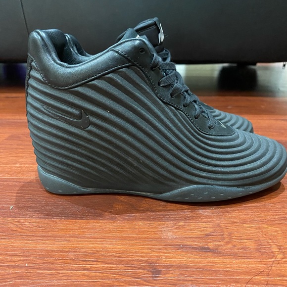 Nike lunar Wavy sky hi QS Foamposite Black 727990-001 Womens US 5 - Picture 5 of 9